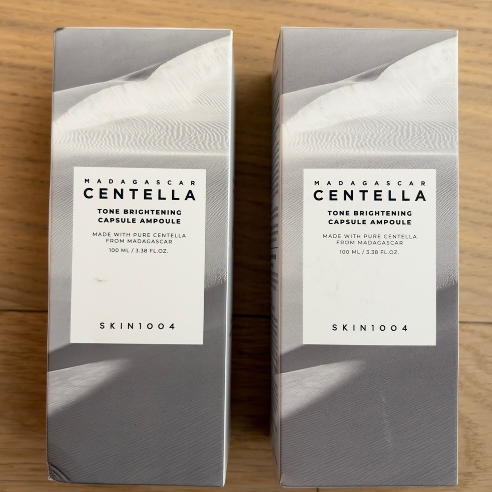 Skin1004 Madagascar Centella Tone Brightening Capsule Ampoule — Gray